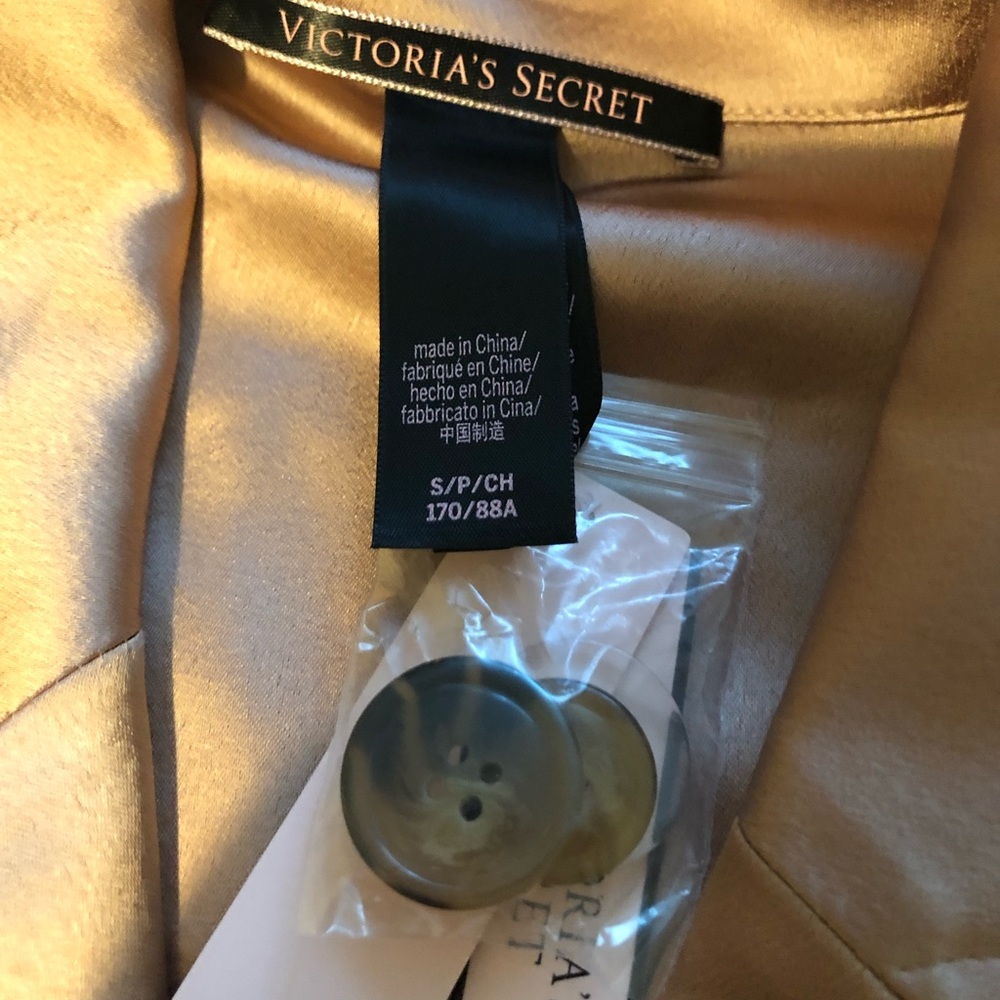 VS silk jacket - Picture 7 of 7